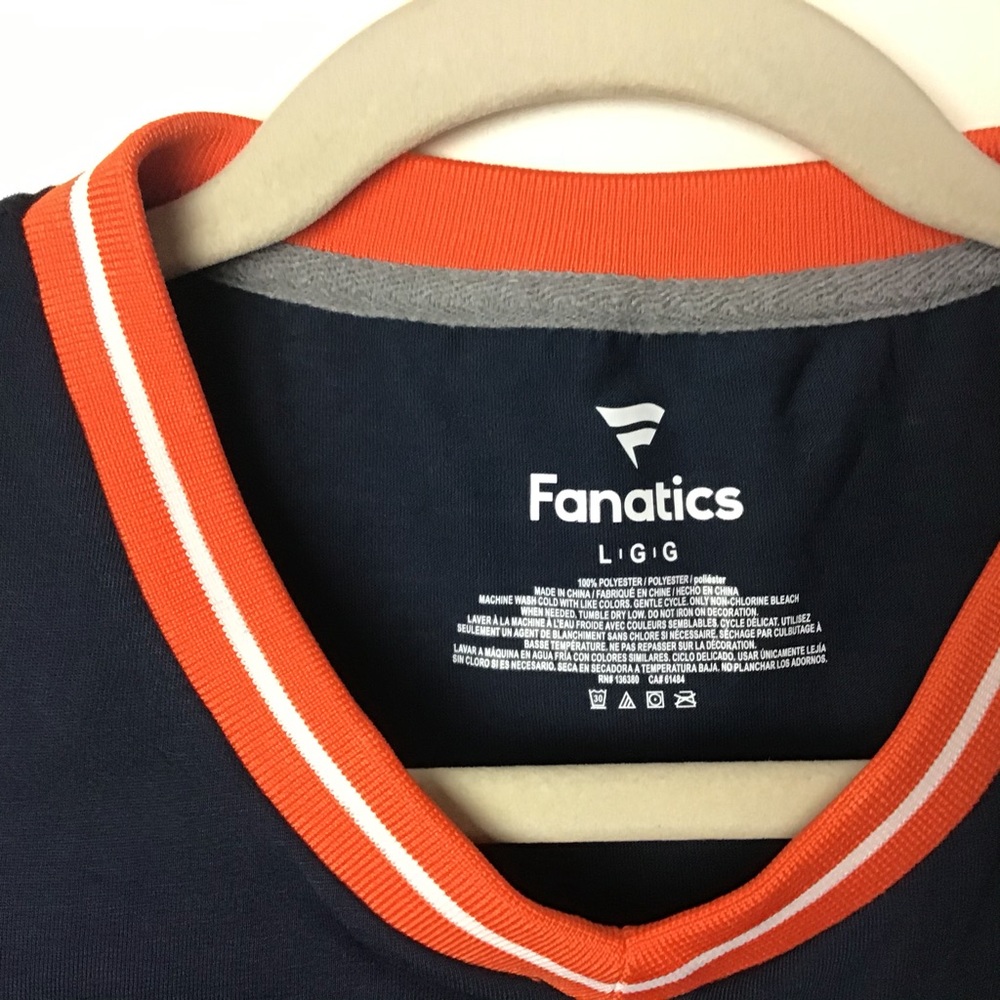 University of Virginia blue s/s tee. Large - Picture 3 of 4